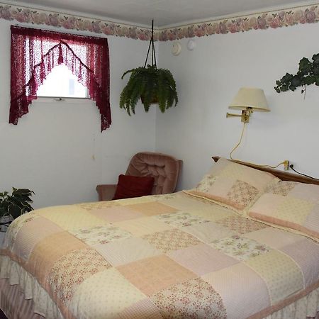 Royals Inn Motel Malta Extérieur photo